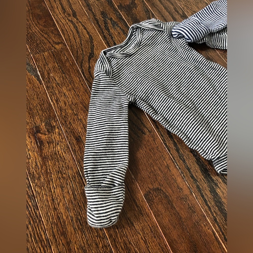 Bundle x2: Carter’s NB Black/Navy Blue/White Striped Long-Sleeve One-Pieces - Picture 4 of 9